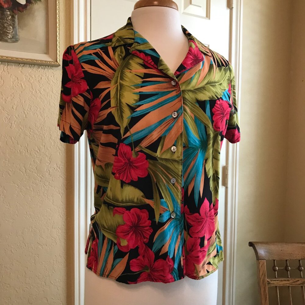 Notations Petite Tropical Print Short Sleeve Campshirt - PM